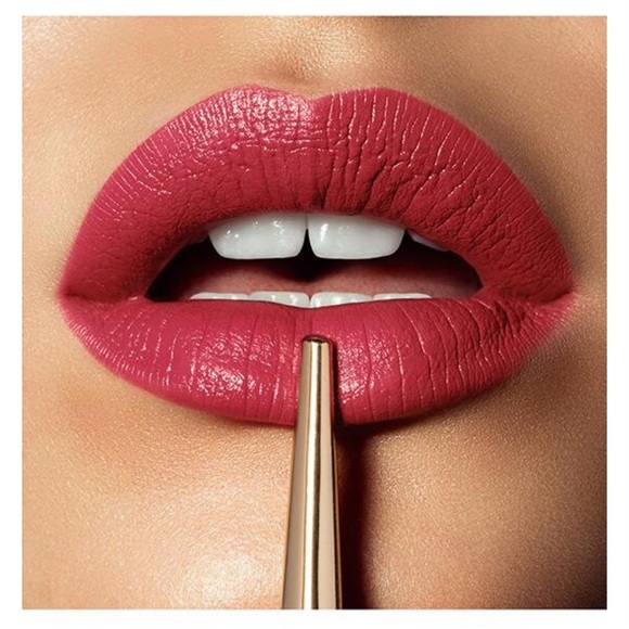 Hourglass Other - New in box: Hourglass Confession Lip Stick: Colour “I Am”